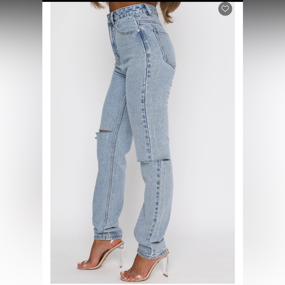 White Fox She’s All That Straight Leg Denim Blue Washed Size L